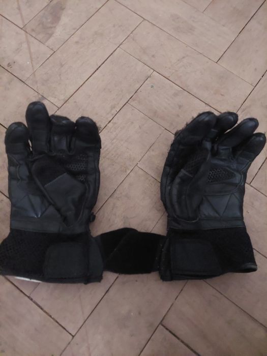 Vendo casaco, capacetes e luvas de moto