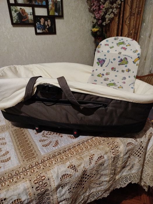Продам люльку от коляски, практически новая
