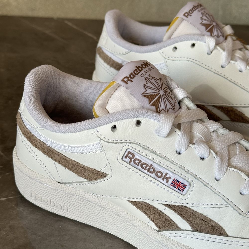 Кросівки шкіра Reebok Club C Revenge IG9435 ОРИГІНАЛ 100% 38.5 розмір