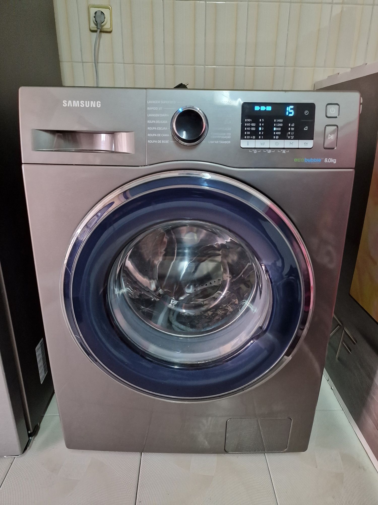 Máquina Lavar Roupa Eco Bubble Samsung 8kg