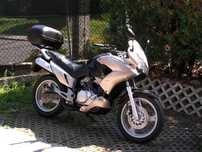 HONDA VARADERO 125 XL LIFT WTRYSK KUFER shadow cbf cbr wr 2008r. Kat B