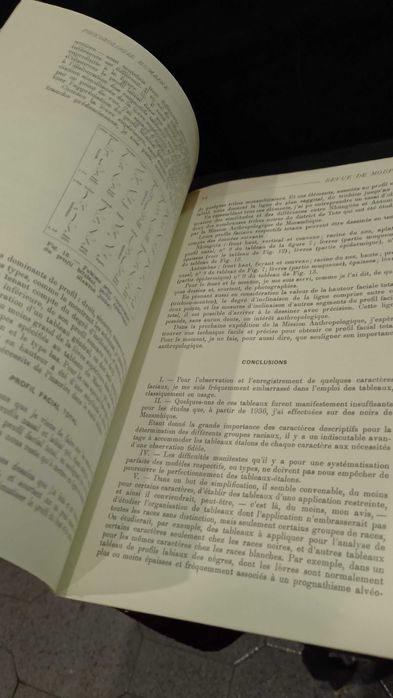 Précisions a l'appréciation de caractères descriptifs en Antropologie
