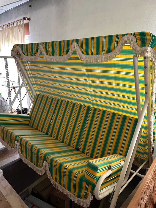 Vendo Banco de jardim em baloiço