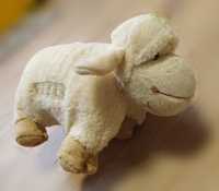 Maskotka poduszka składana owieczka z napisem "Wisła"
