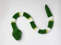 Pluszowy wąż HANDMADE 105 cm zielony | Pluszak szydełkowy na prezent