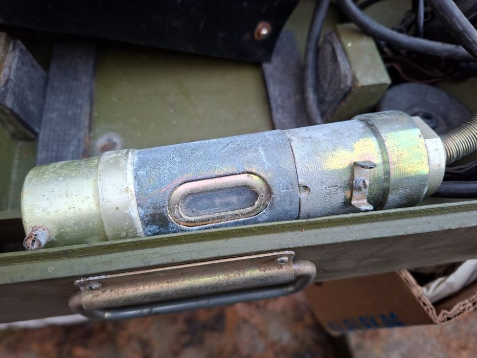 Dozymetr radziecki DP-5B w bakielicie