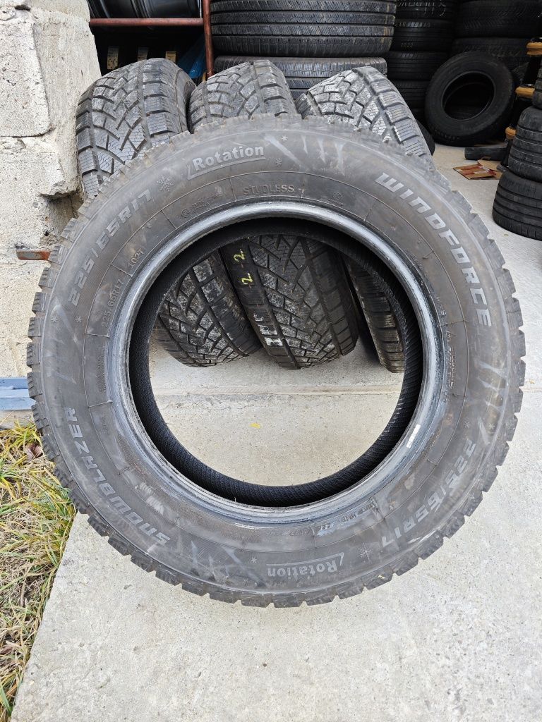 4x225/65 R17 Windforce SnowBlazer zimowe