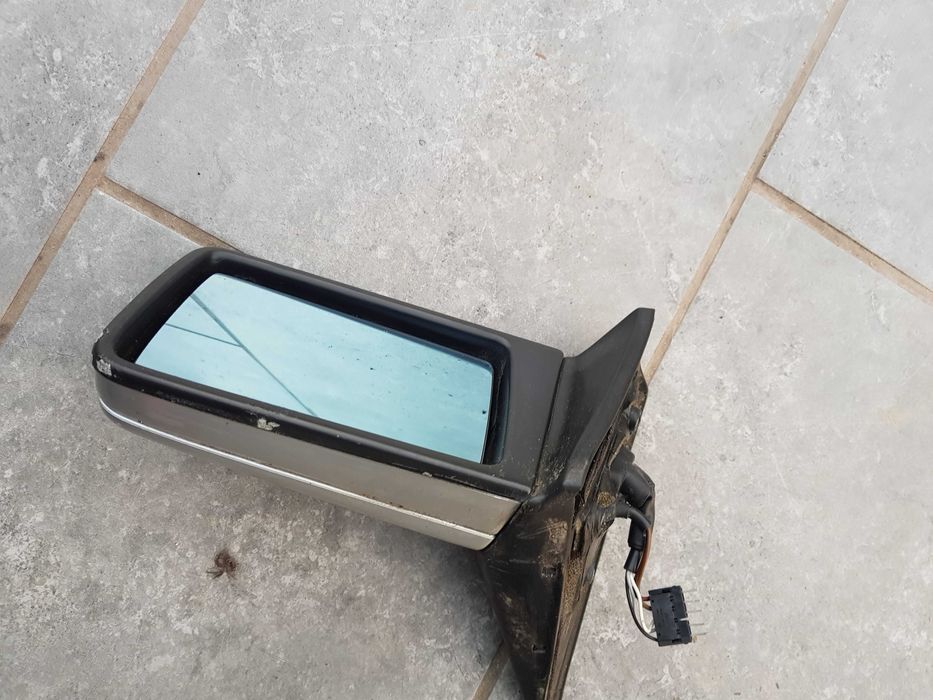 Lusterko lewe mercedes W124 coupe Cabrio