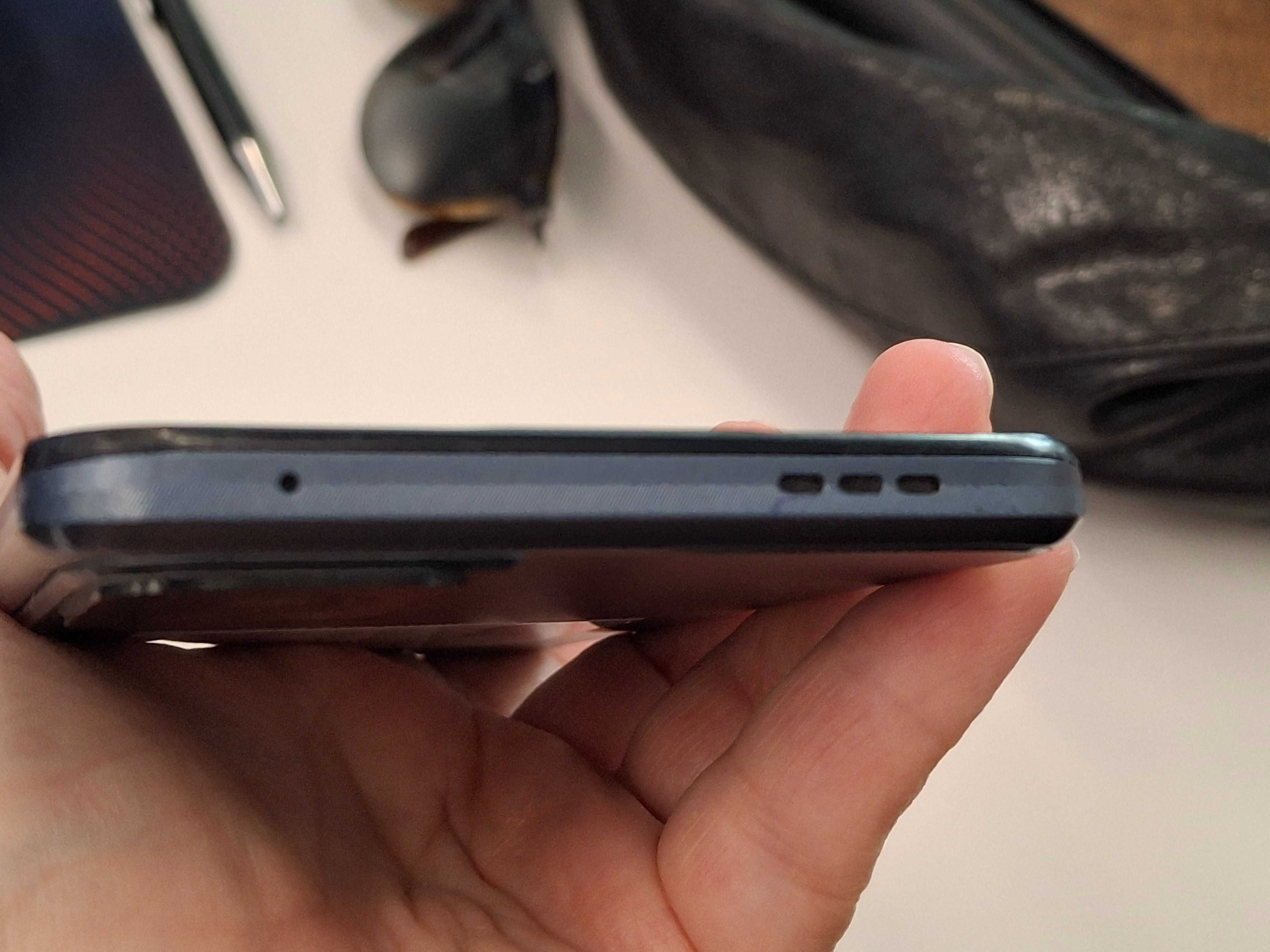 TCL 40 SE dentro da garantia