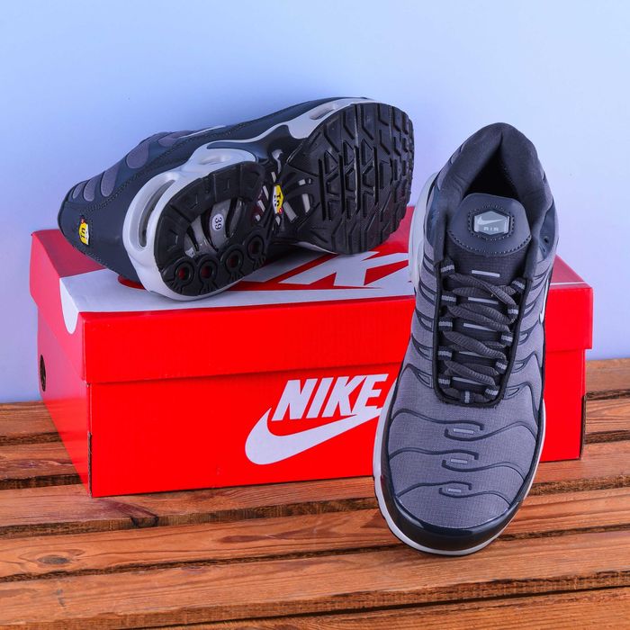 (2079) Термо Зимові Кросівки Nike Air Max TN сірі (41-45) найк найки