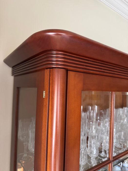 Armário Cerejeira Madeira Maciça + Vidro