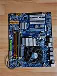 Gigabyte GA-EP45-UD3LR+DDR2 PC2 1066MHz PC8500(2x2gb)+Intel quad