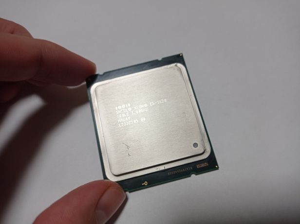 Комплект Процессор LGA 2011 Xeon E5 1620 3.6Ghz + 8Gb DDR 3 (2*4GB)