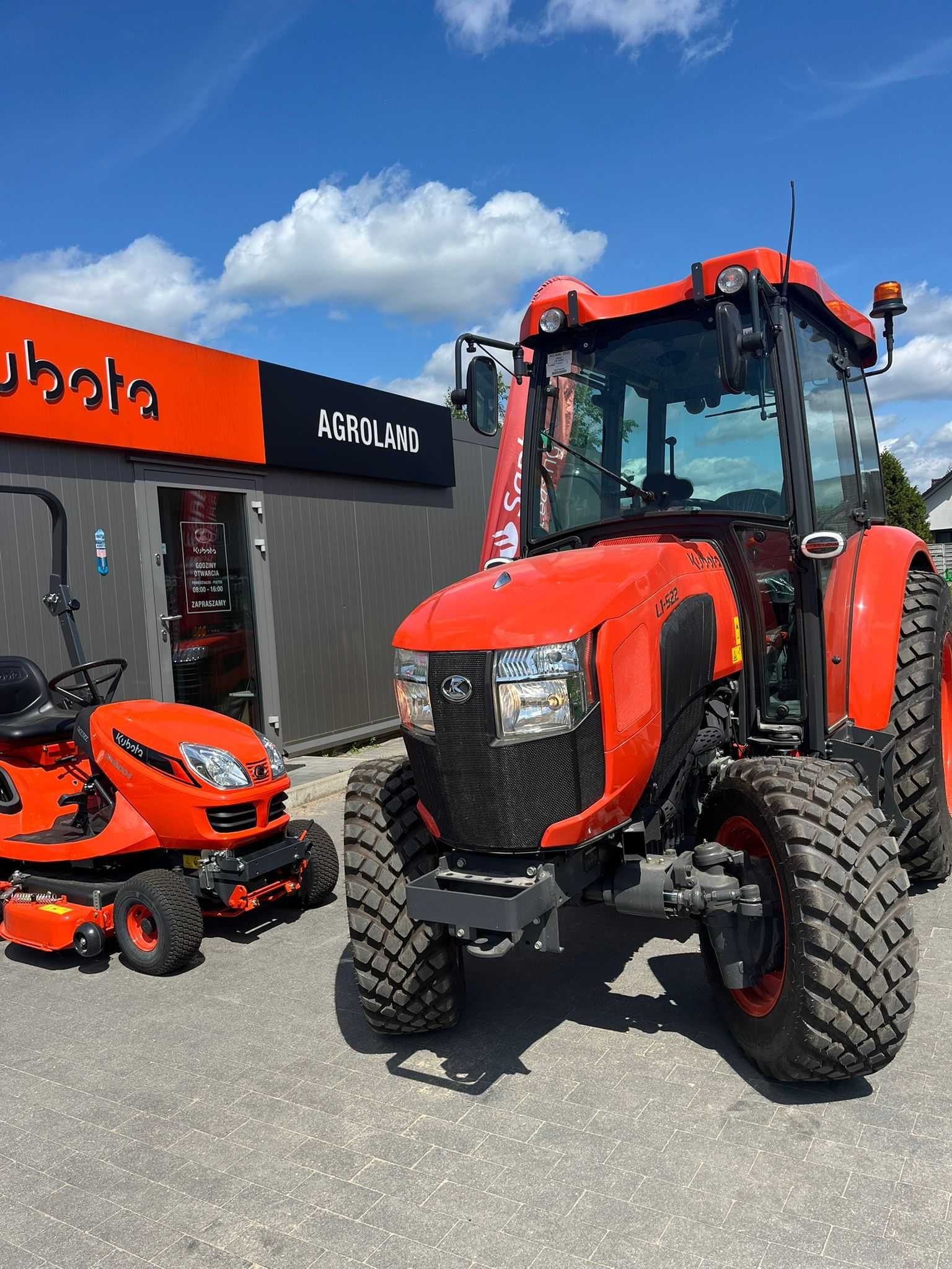 Ciągnik Kubota L1-522 z kabiną / Nowy /Cena brutto /  51 KM / 4x4 /
