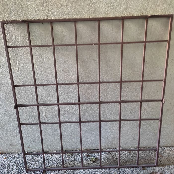 Grades em ferro (diversos usos)