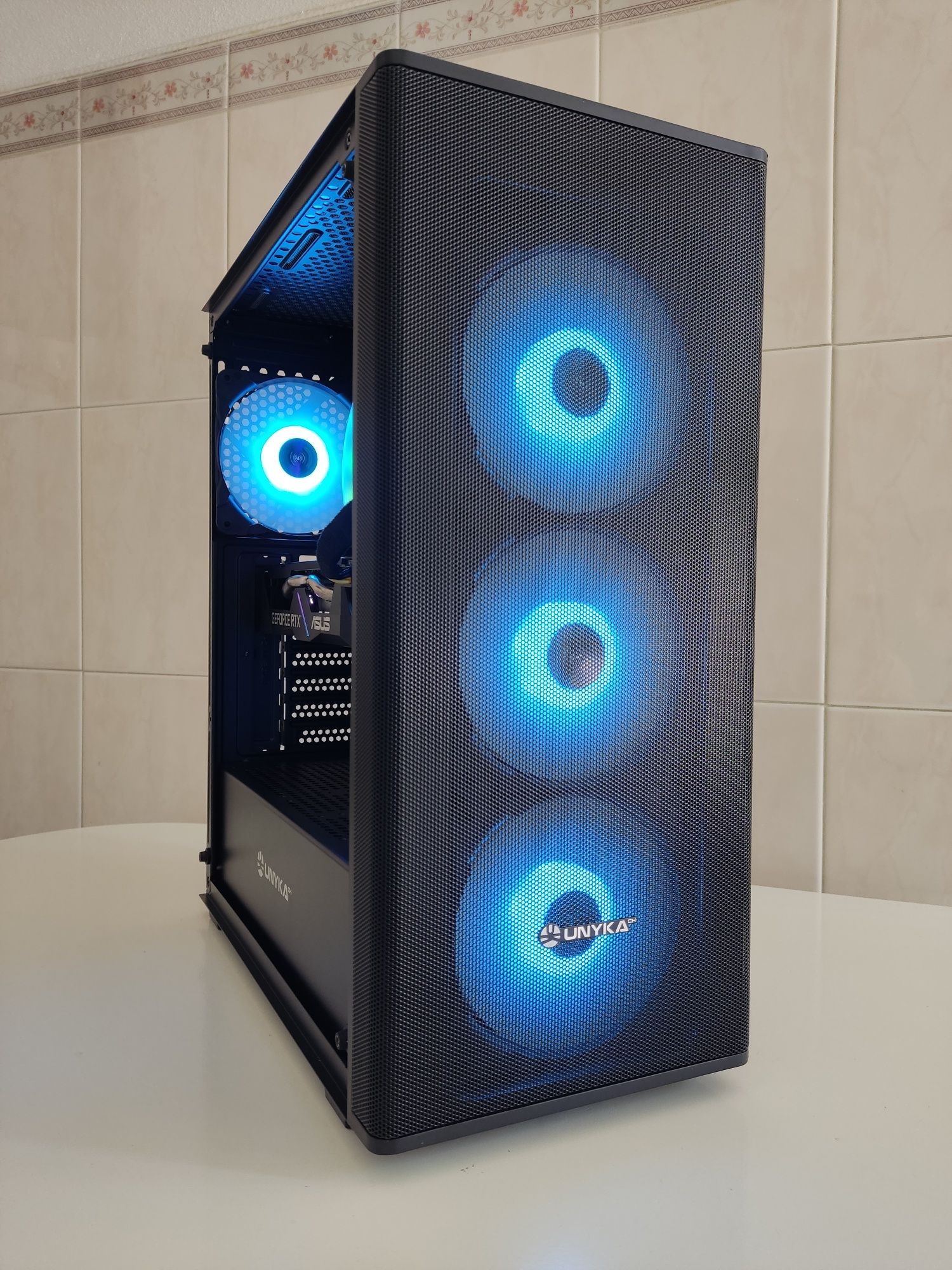 PC GAMING - RTX 2060 + XEON 2630 + 16GB RAM + 256GB SSD