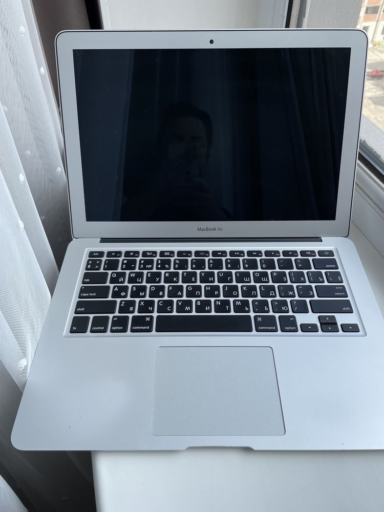 Продам MacBook Air 2013