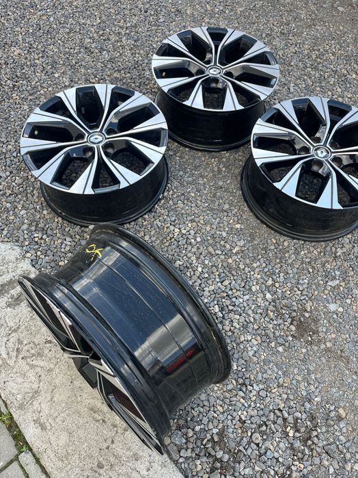 Felgi alufelgi CAPTUR RENAULT duster arkana clio kadjar sx4 17 5x114,3