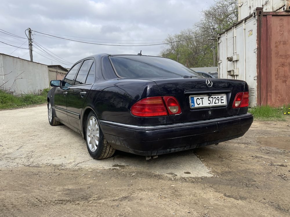 Продам Mersedes Benz 3.2 Gaz