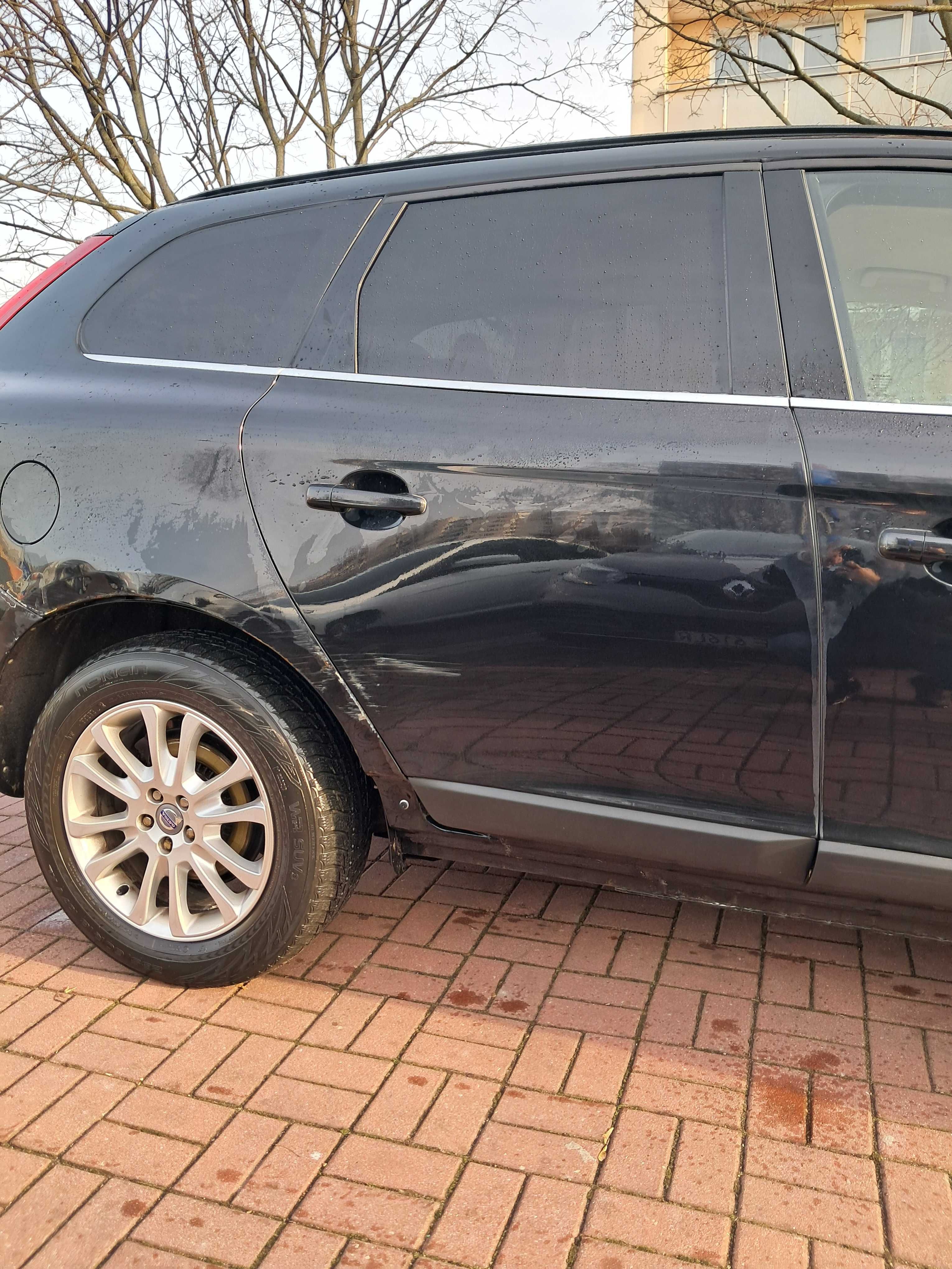 Volvo Xc60 / 2,4 TD / AWD