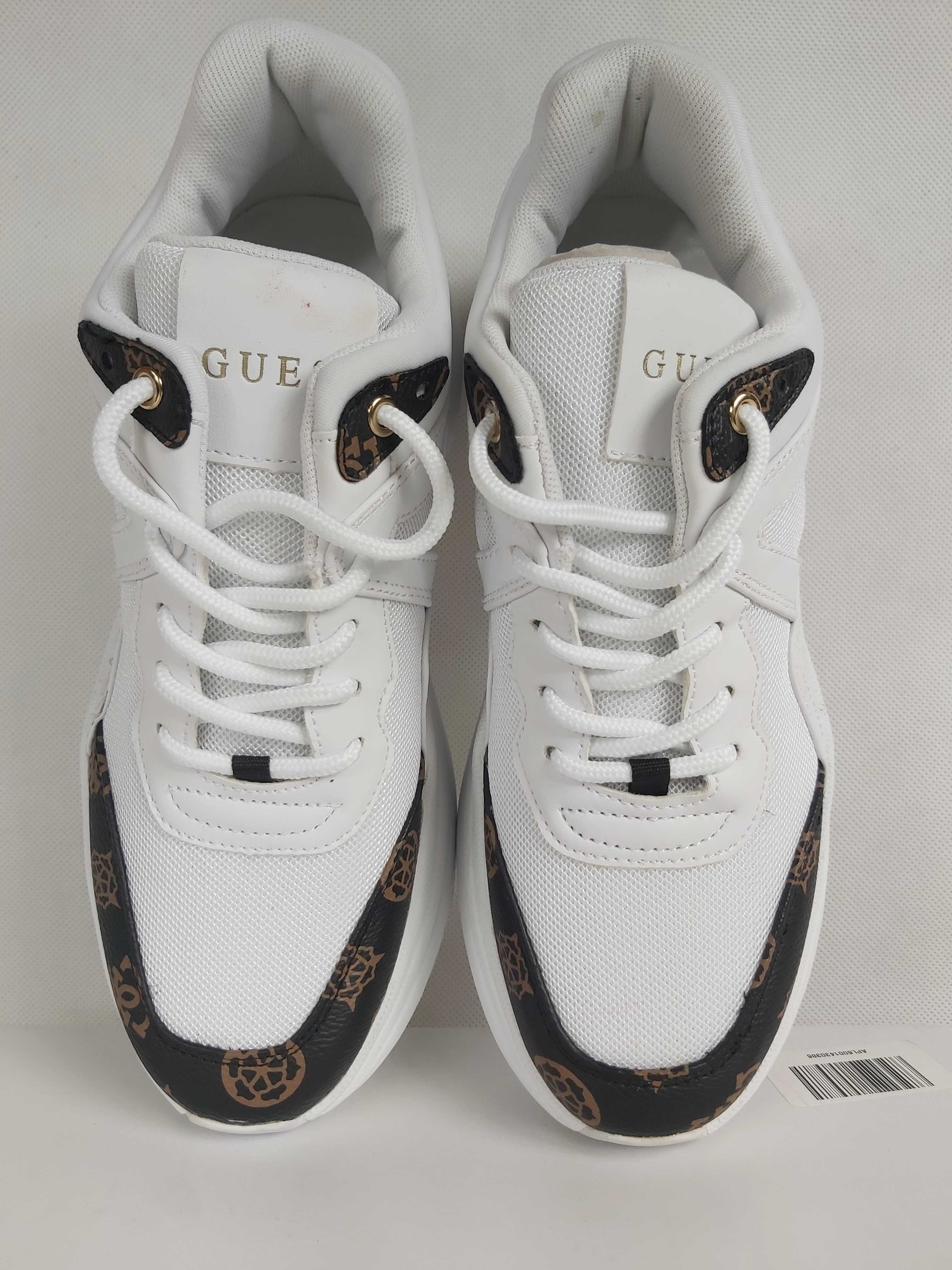 SP Białe sneakersy GUESS monogram platforma 38 trampki