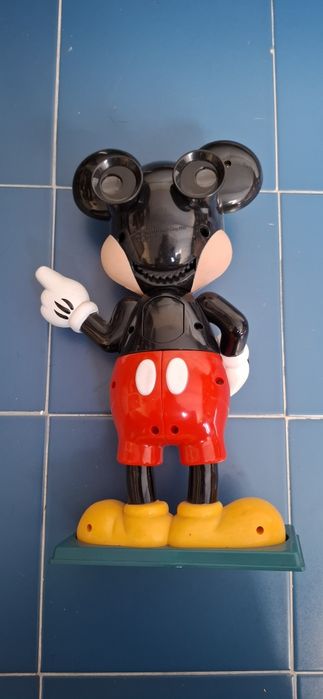 Mickey Mouse Disneyland - McDonald's
