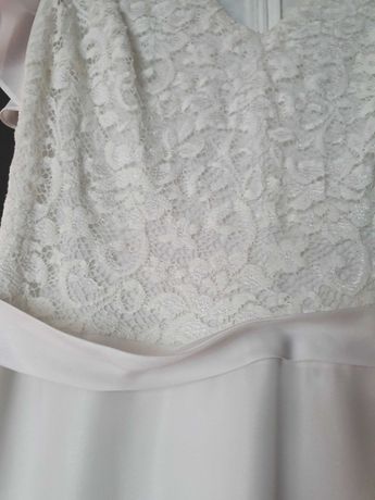 Suknia ślubna dla drobnej osoby