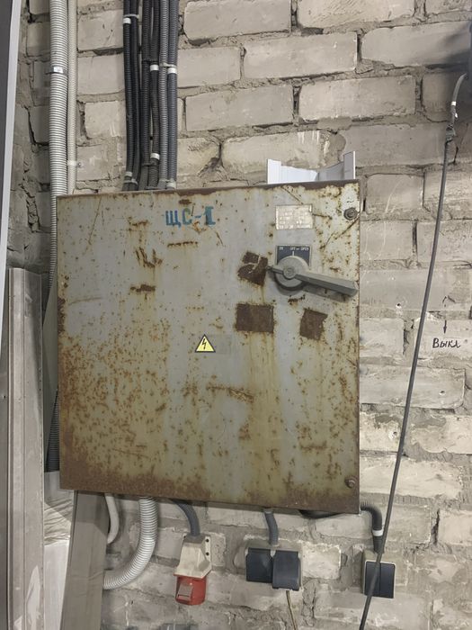 Приміщення вул. Будіндустрії