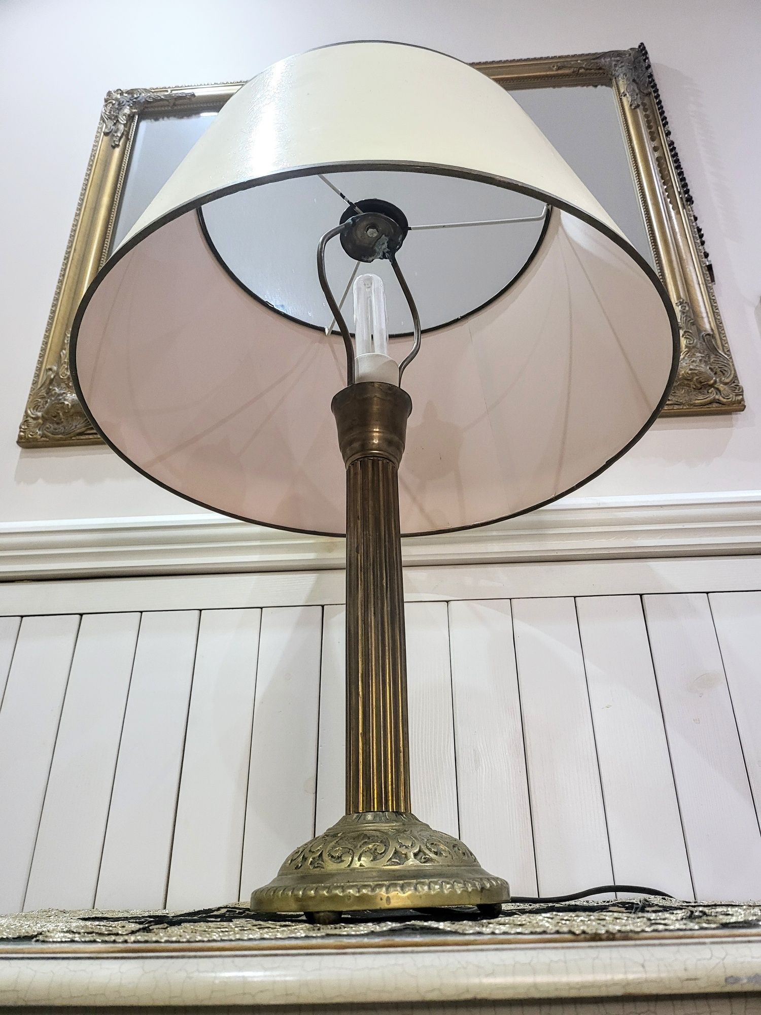 Stara mosiężna lampa salonowa gabinetowa, idealna do kancelarii