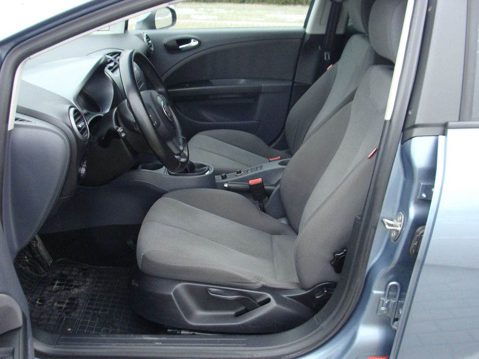 Piękny Leon 1,6Benz  MPI  101KM  HIT!!!