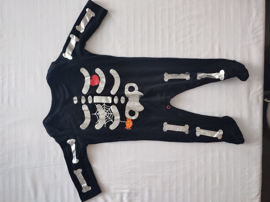 Przebranie strój halloween kościotrup śpiochy rozmiar 68-74