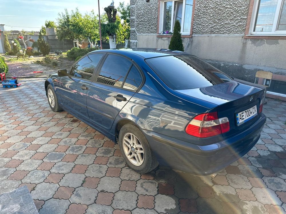 Продам собственное авто BMW 316i