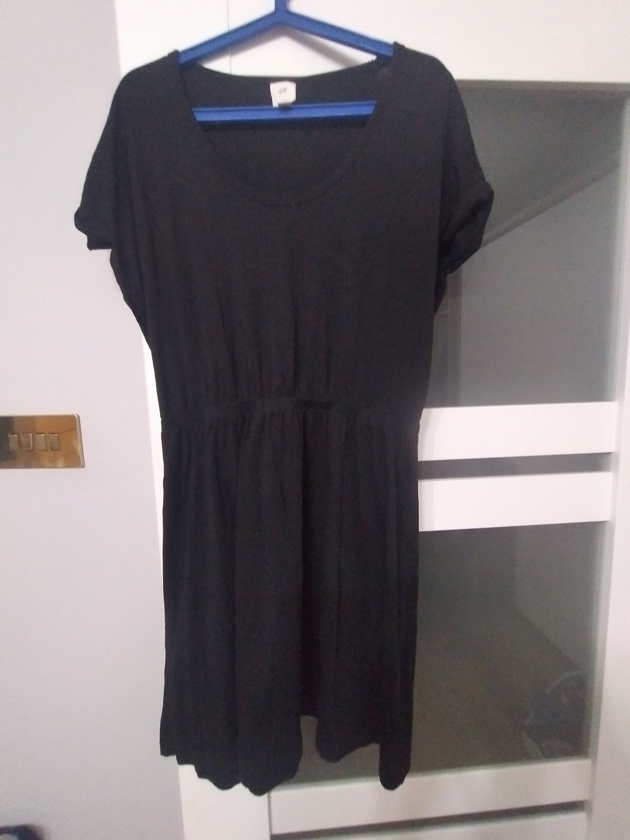 Czarna sukienka h&m rozmiar L