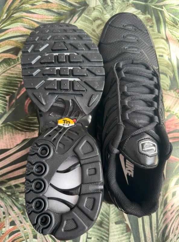 Buty Męskie Nike Tn_AirMaxBlack Trampki Moda Oddychające 42.5