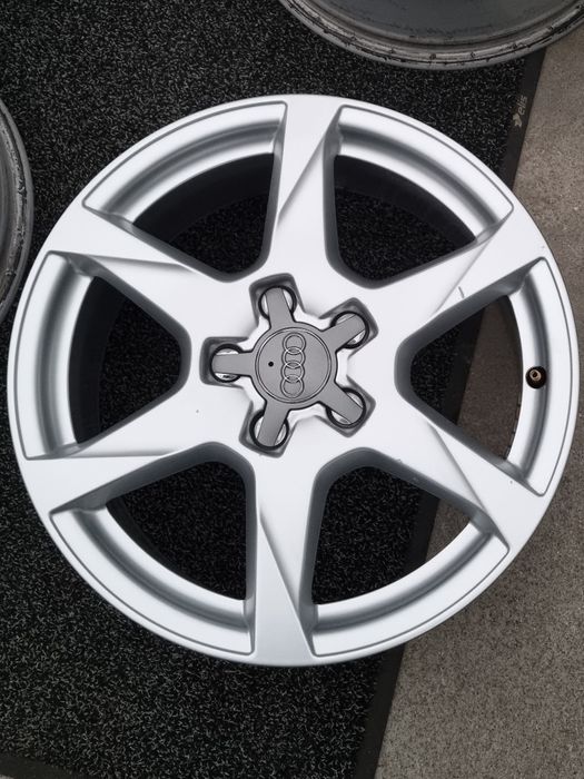 Felgi Alu 17" Audi A4 B8 B7 A3 8P 8V 8Y A6 C6 5x112 BdbStan Oryginalne