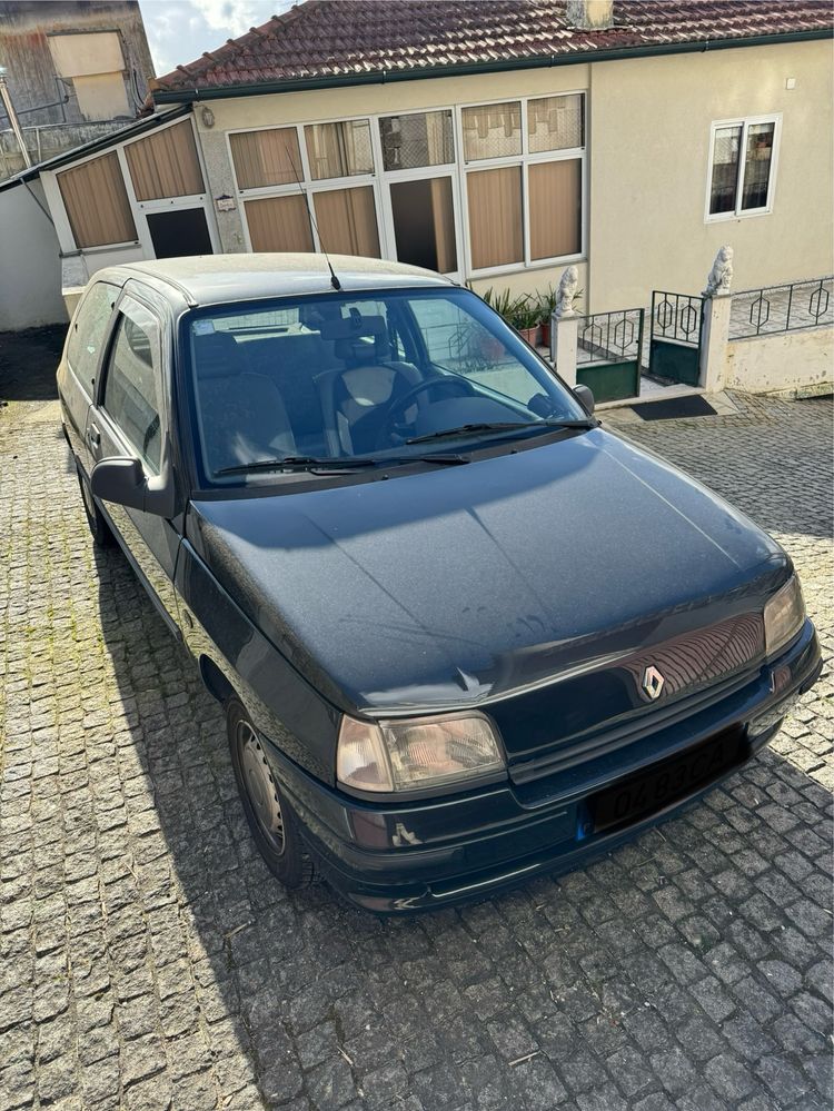 Renault Clio 1.2 - Clássico*