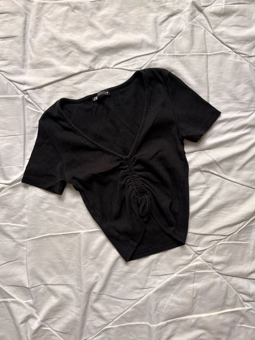 Czarny top bluzka z krótkim rękawem marszczenia Zara