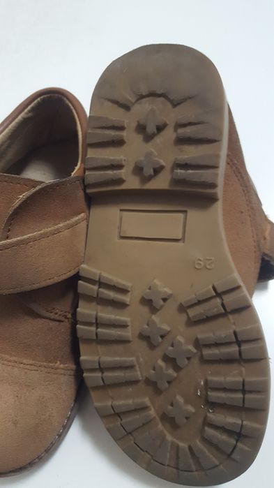 Sapatos tamanho 29