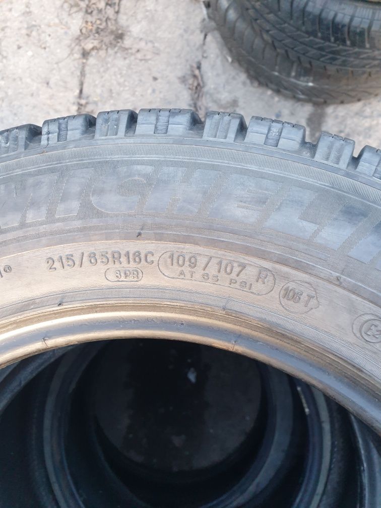 Opona 215/65/16C Michelin - Zimowa