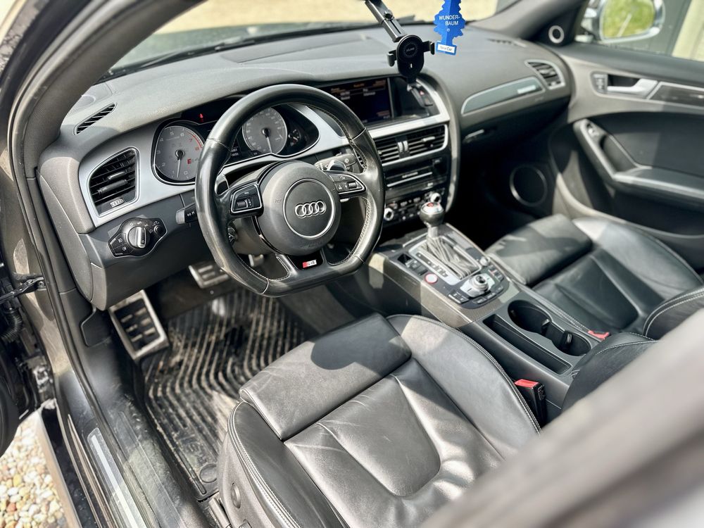Audi s4 3.0tfsi SuperCharged 333km quattro