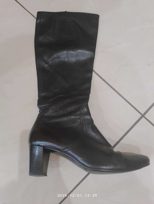 шкіряні демісезонні сапоги