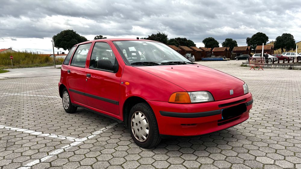 Fiat Punto 4 portas