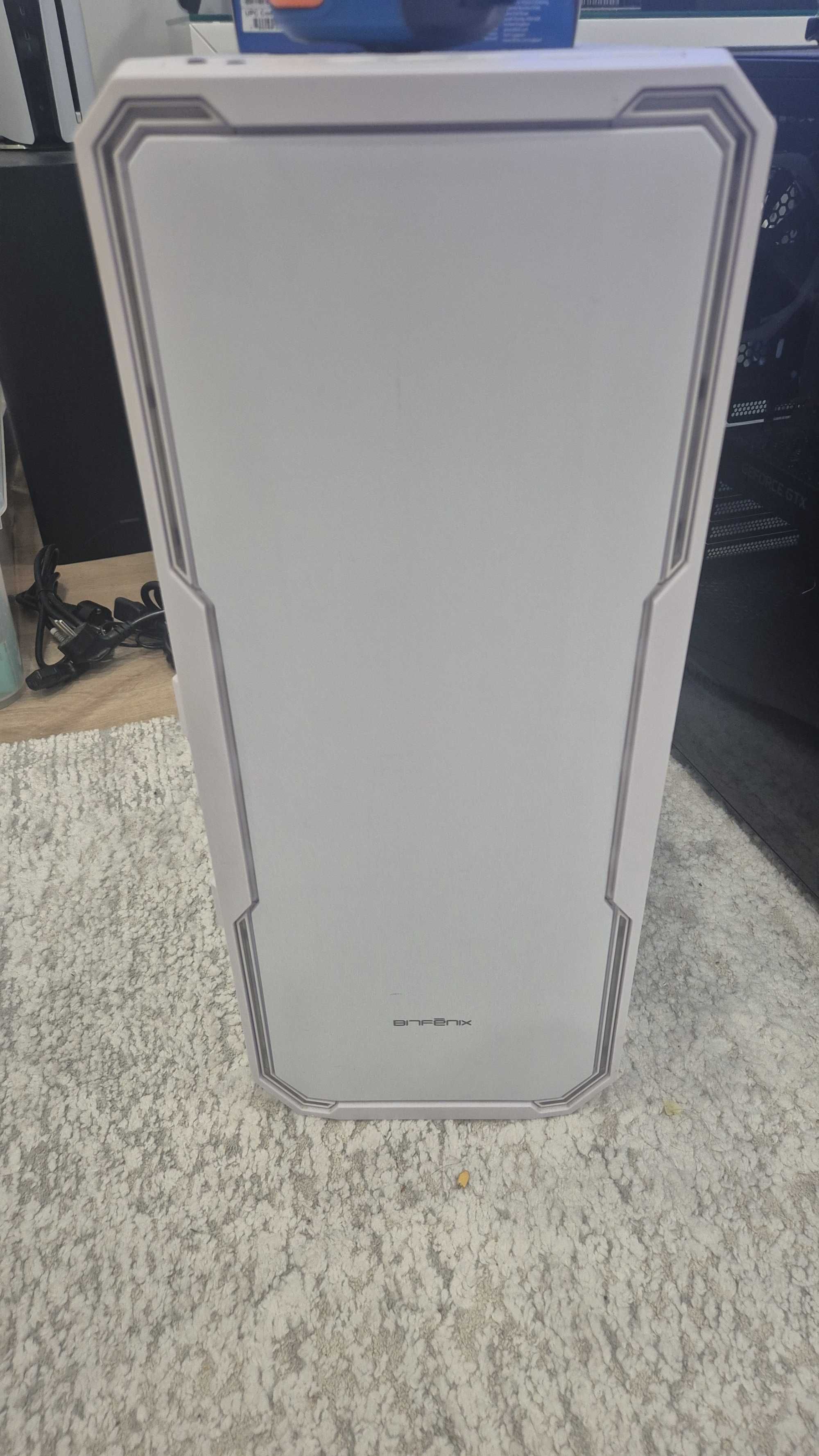 PC Gamer torre Branca