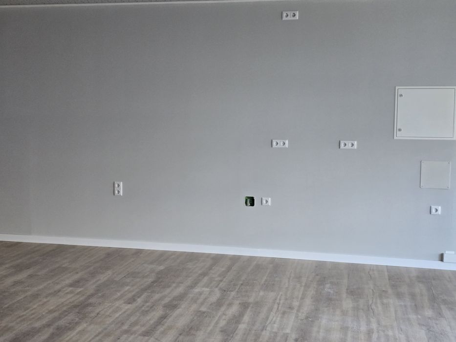 Loja 100m2  creixomil Guimarães