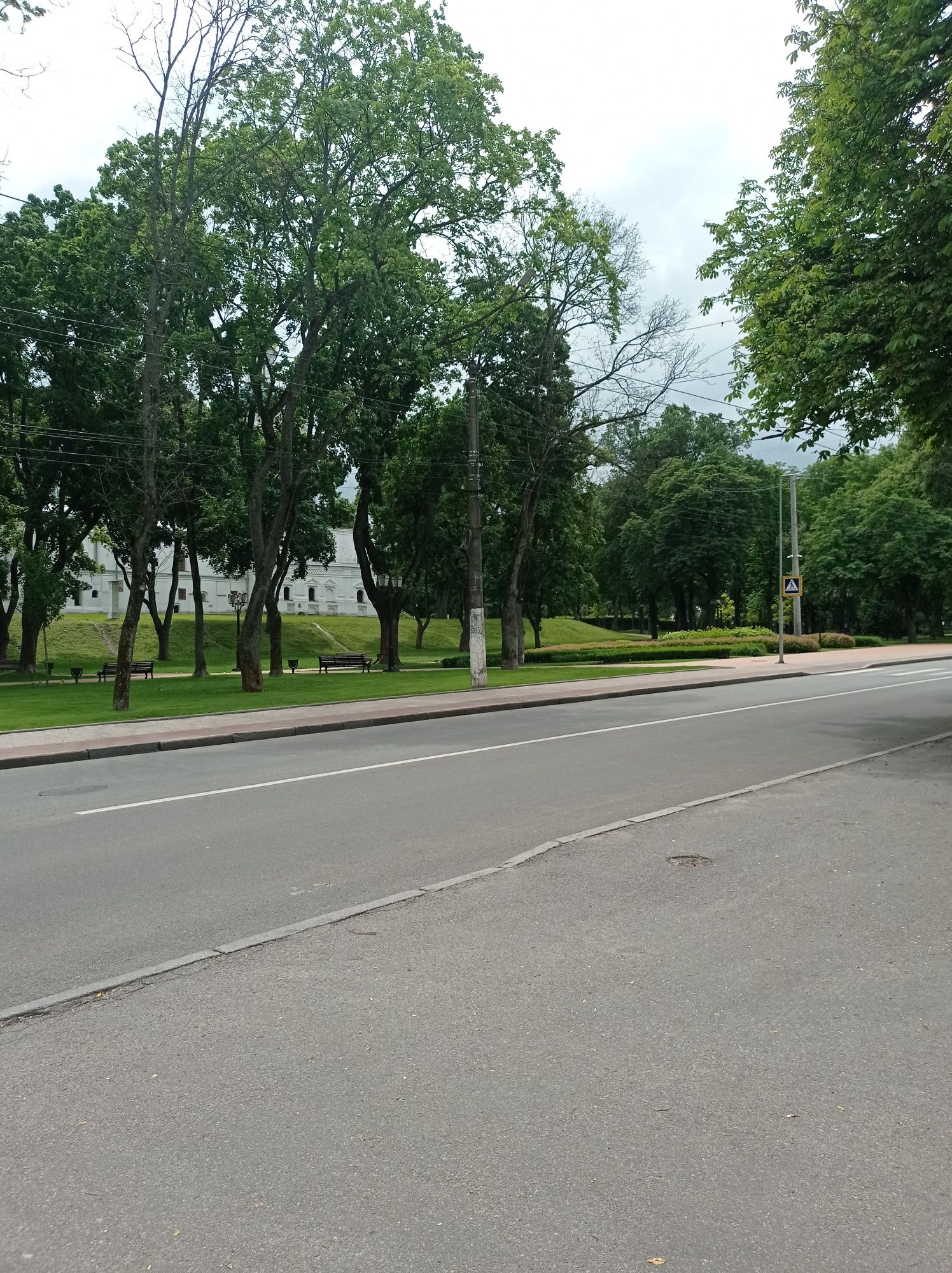 2-х кімнатна квартира в ЦЕНТРІ в районі Вала.