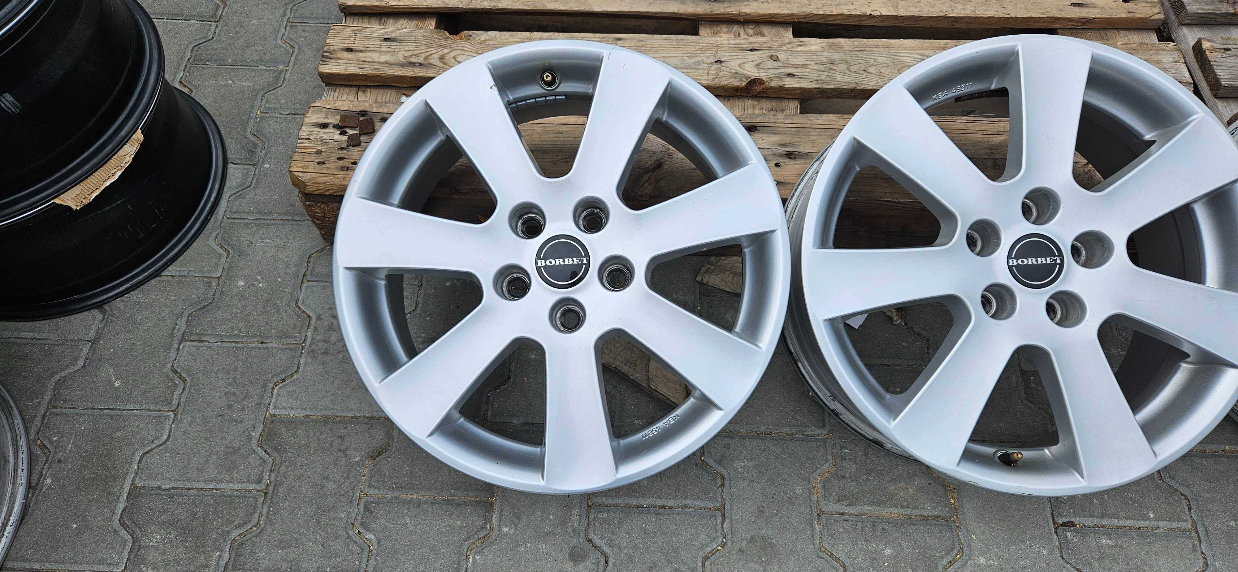 Felgi 17 cali BORBET 5x114.3 7jx17 et38 Fi