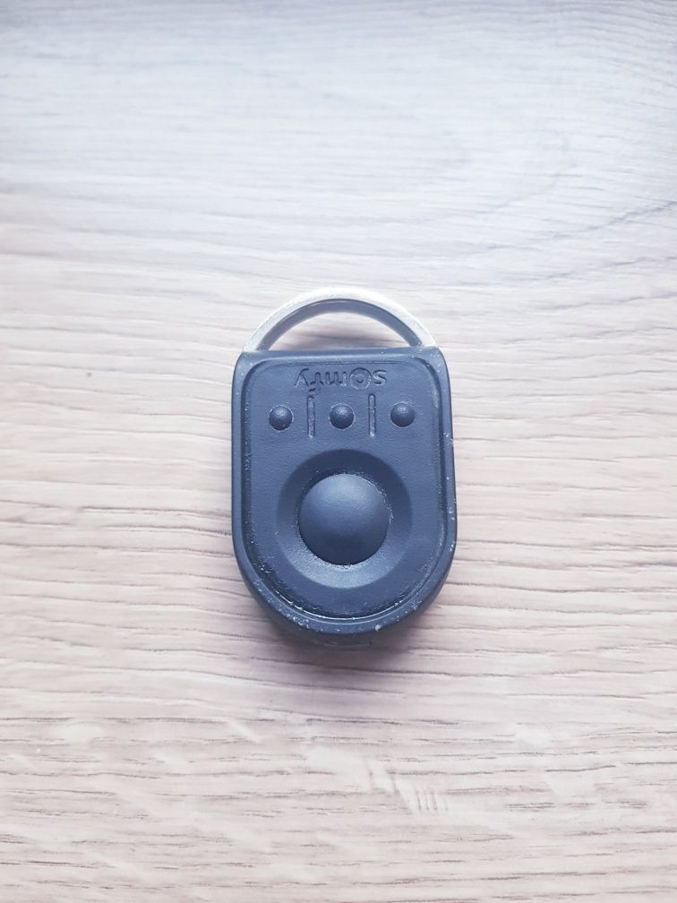 Pilot do bram Somfy Keygo io 4 kanałowy Orginał