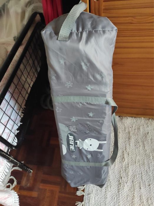 Cama/Berço de Viagem da marca Jané