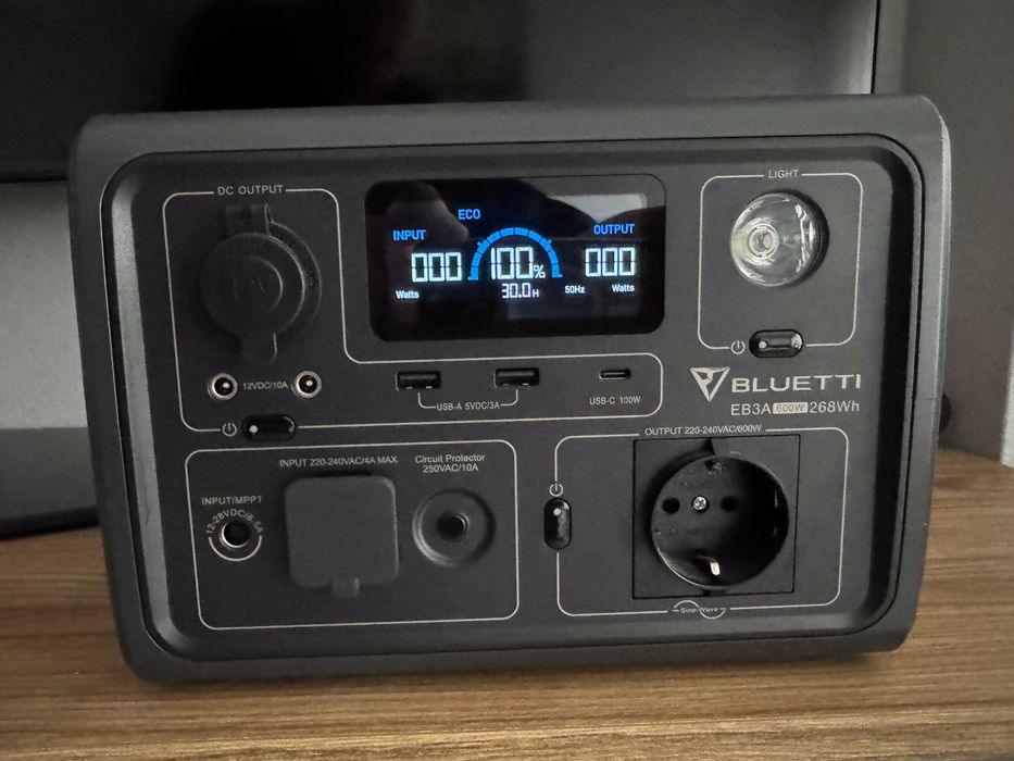 Продам зарядну станцію BLUETTI EB3A (600w) 268wh