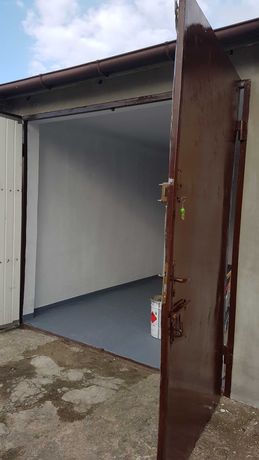Garaż murowany w Skierniewicach sprzedam